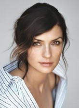  Famke Janssen